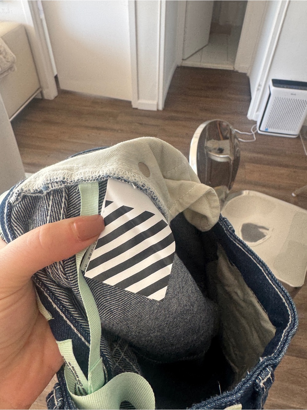Off White c/o Virgil Abloh women’s jeans - Picture 9 of 13